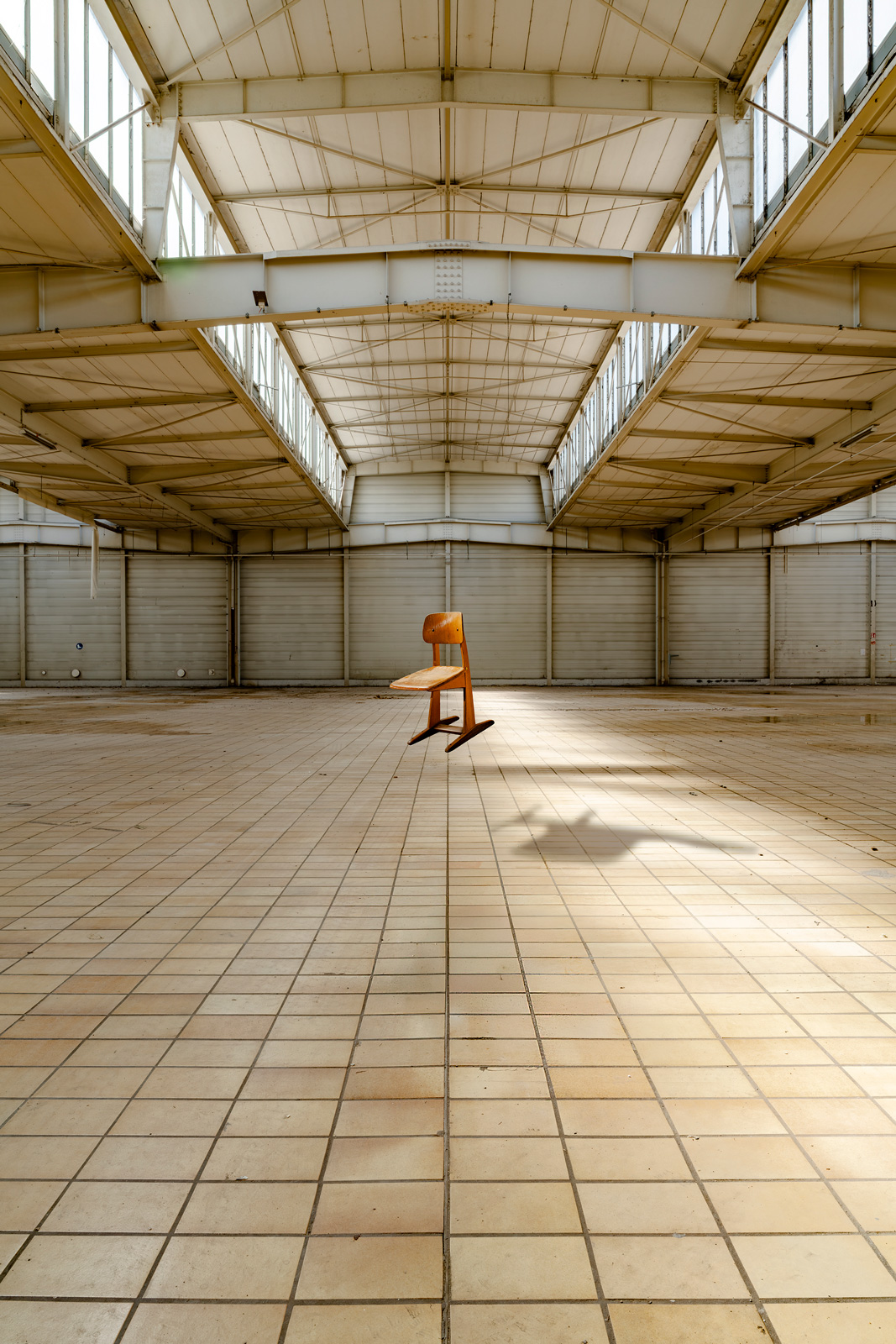 Luftstuhl, 2026_100 cm x 150 cm_Fine Art Print